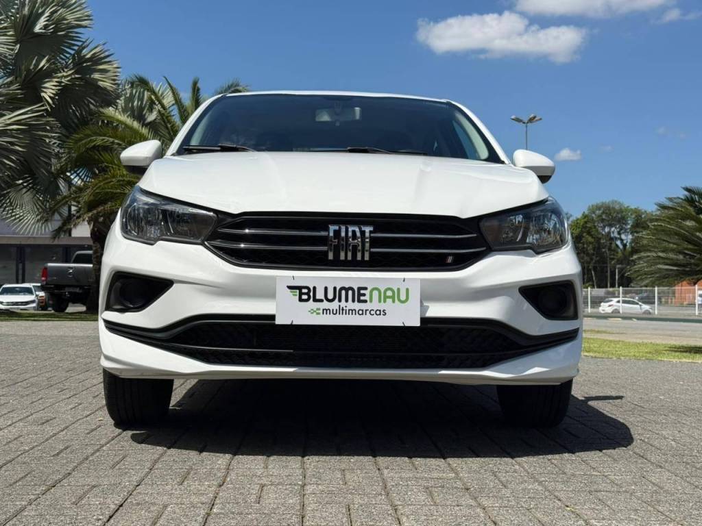 Fiat Cronos /  drive 1.3    2024