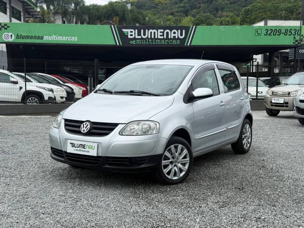 Volkswagen Fox Plus 1.6Mi/ 1.6Mi Total Flex 8V 4p    2010