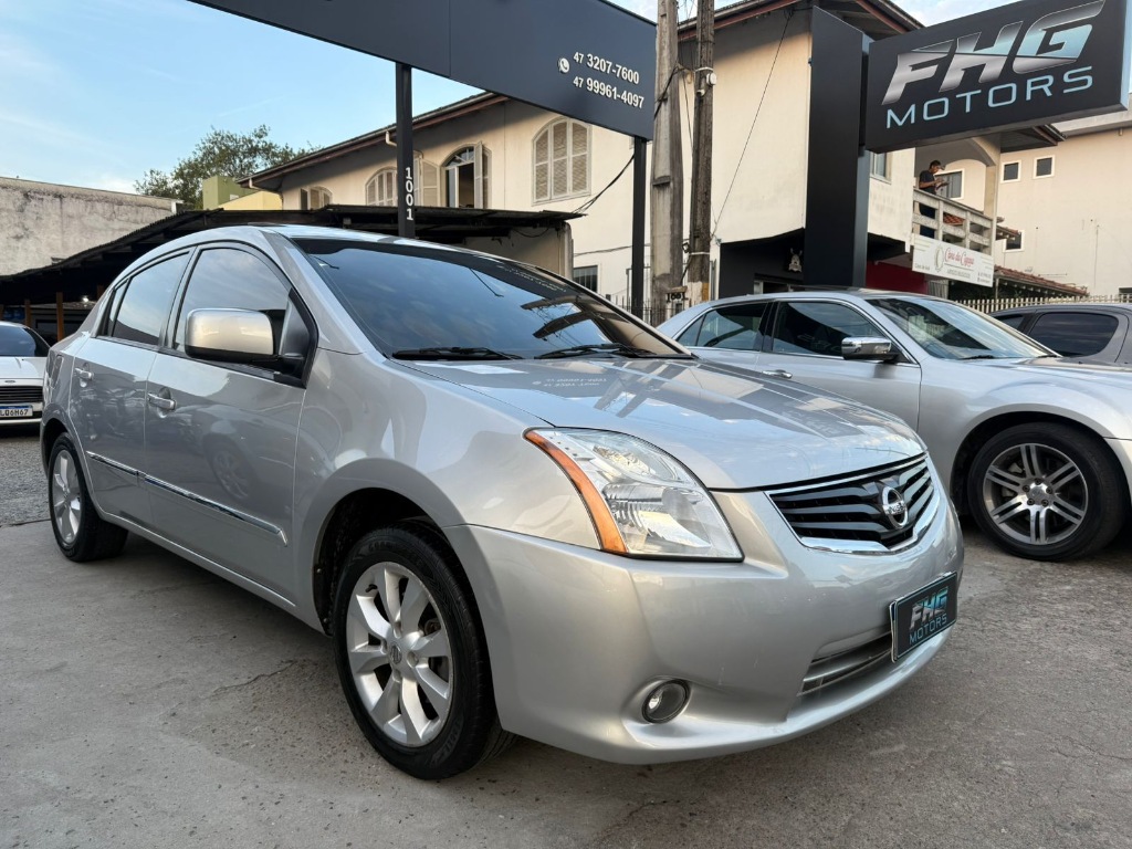 Nissan Sentra Sl automático    2011