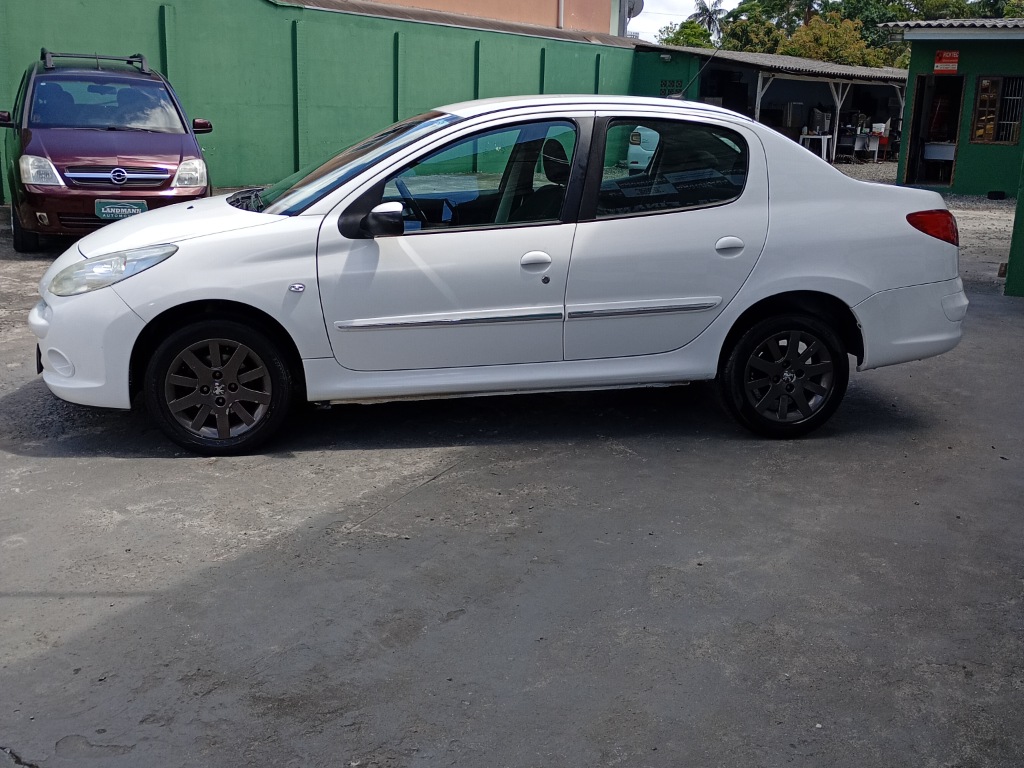 Peugeot 207 Passion 1.6 xs completo    2012
