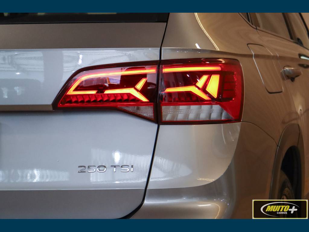 Volkswagen Taos 1.4 launching edition 250 tsi flex aut.    2022