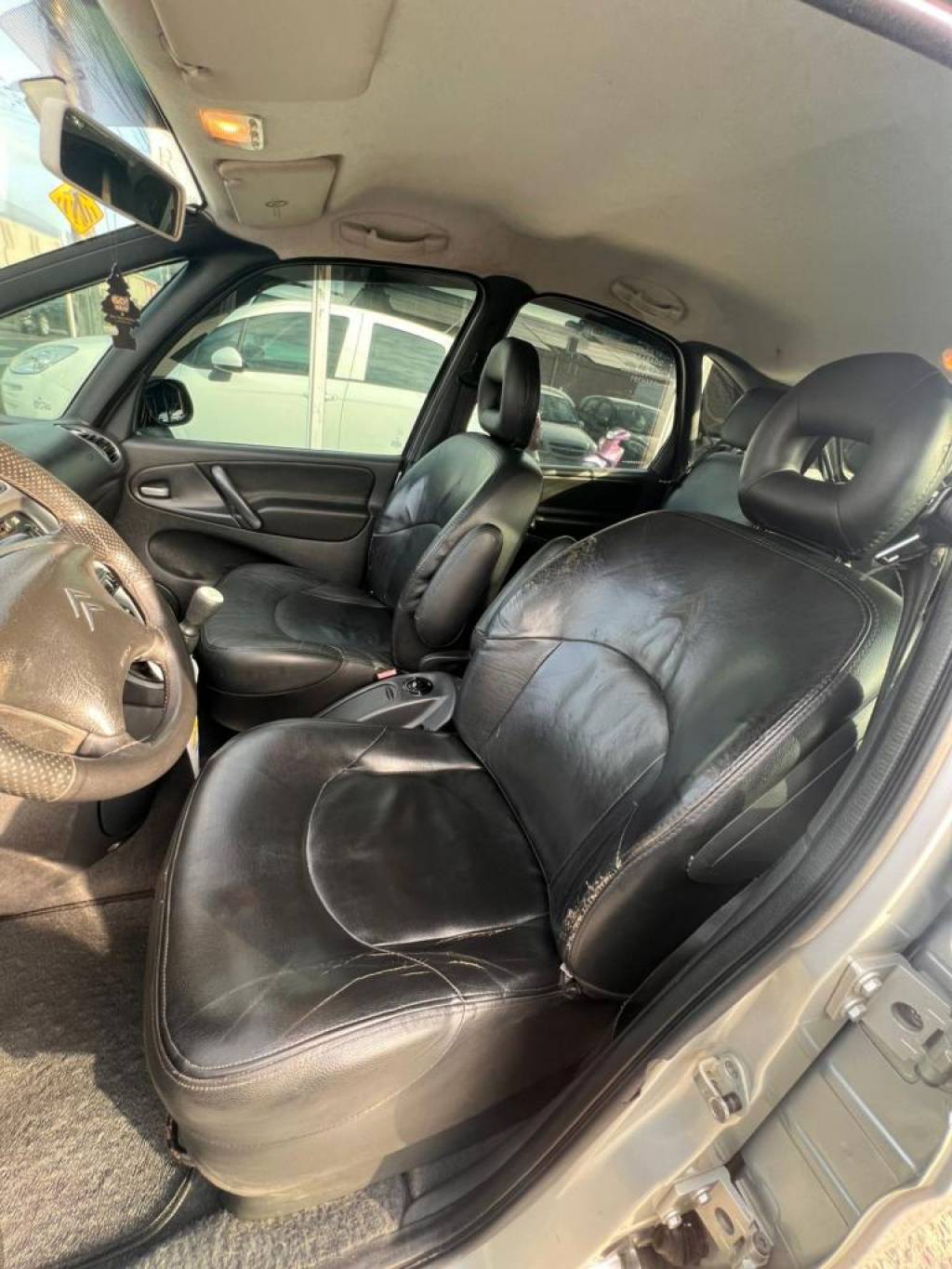 Citroën Xsara Picasso Glx 1.6/ 1.6 flex 16v    2011