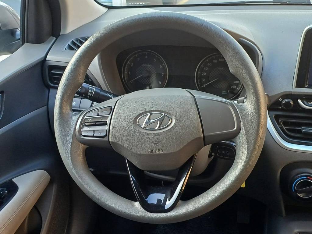 Hyundai HB20S 1.0 12v    2022