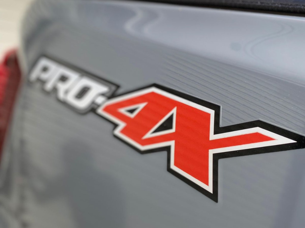 Nissan Frontier Prox4    2023