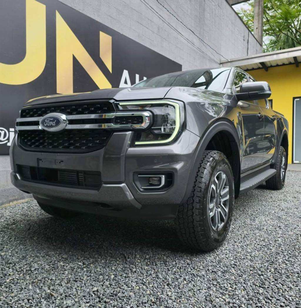 Ford Ranger Xlt 3.0 v6 4x4    2026