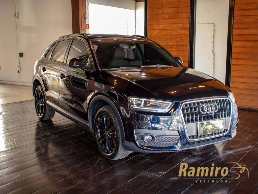 Audi Q3 /  2.0TFSI    2014