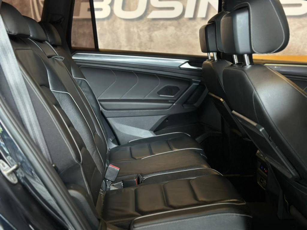 Volkswagen Tiguan Allspac r-line 350 tsi 2.0 4x4    2019