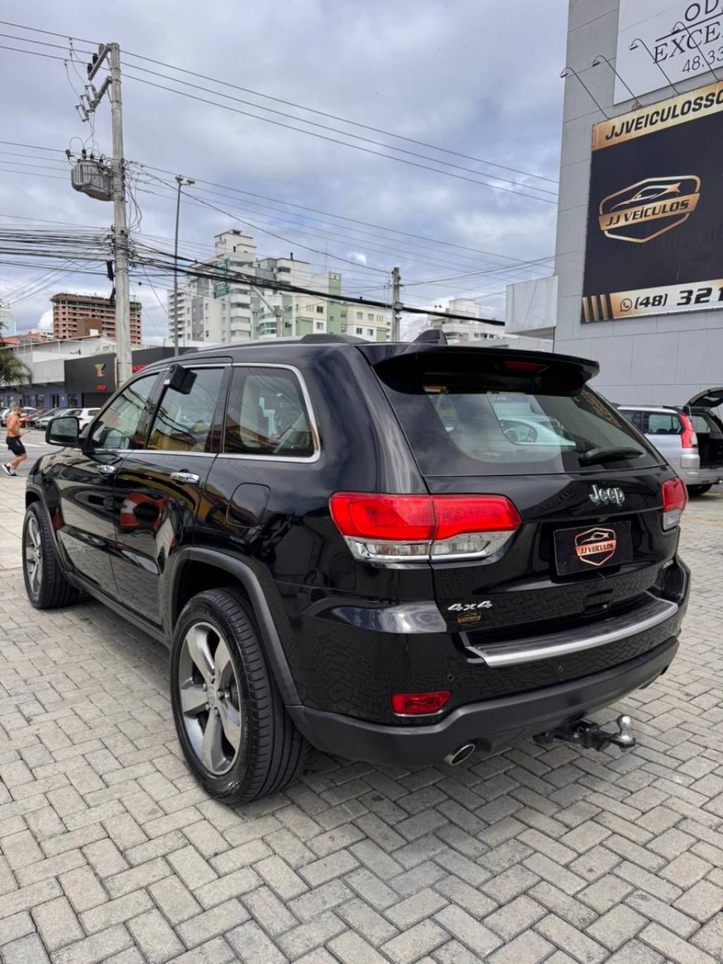 Jeep Cherokee Cherokee limited 3.6 4x4 v6 aut.    2015