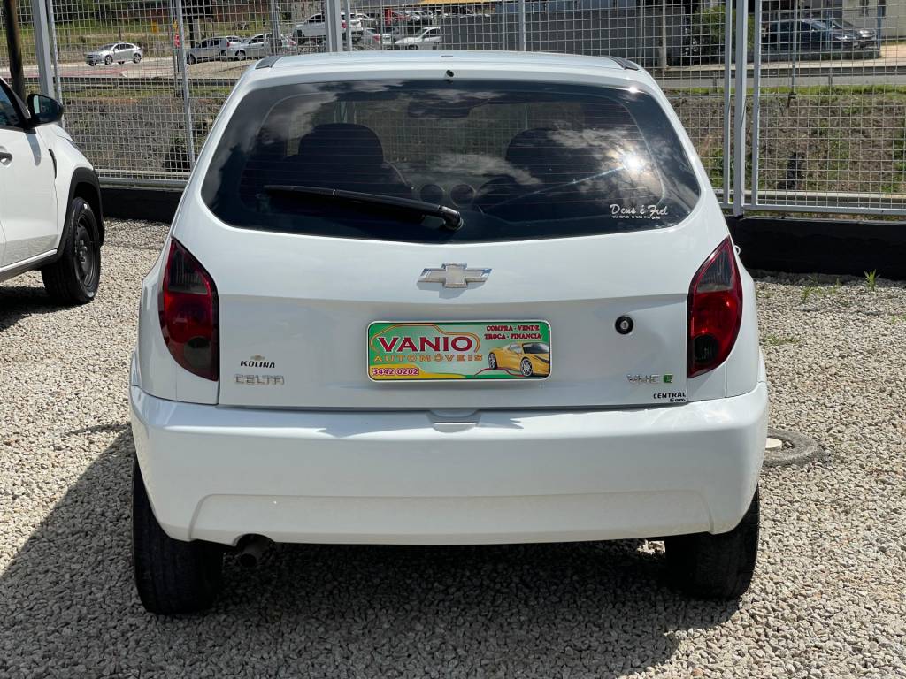 Chevrolet Celta 1.0 l ls    2012
