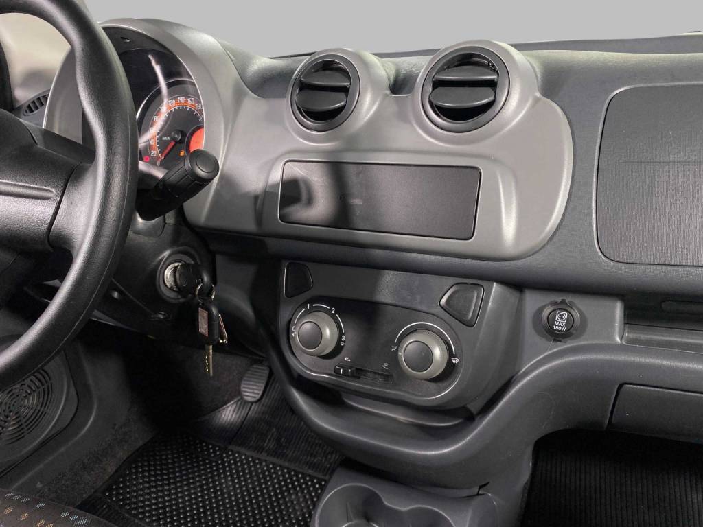 Fiat Fiorino Fiorino 1.4 mpi furgão working 8v flex 3p mec    2021