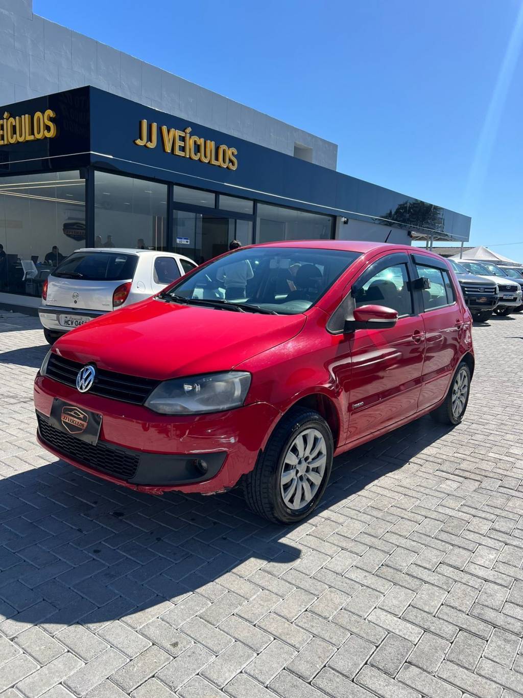 Volkswagen Fox 1.0 Mi Total Flex 8V 5p    2014