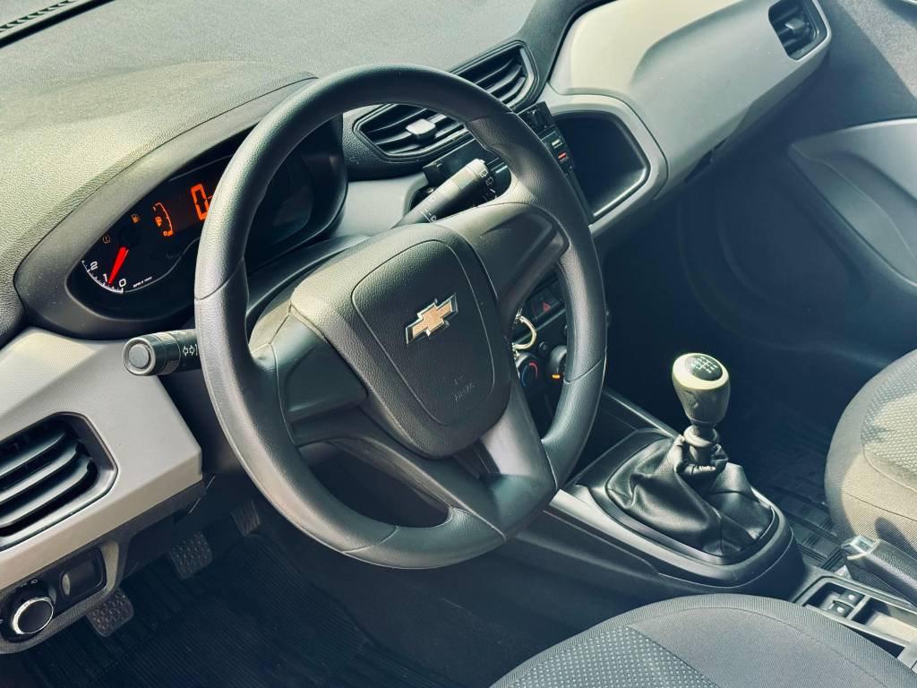 Chevrolet Onix 1.0 8v    2018