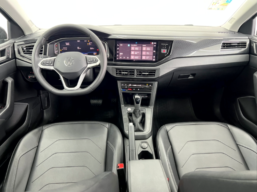 Volkswagen Polo     2024