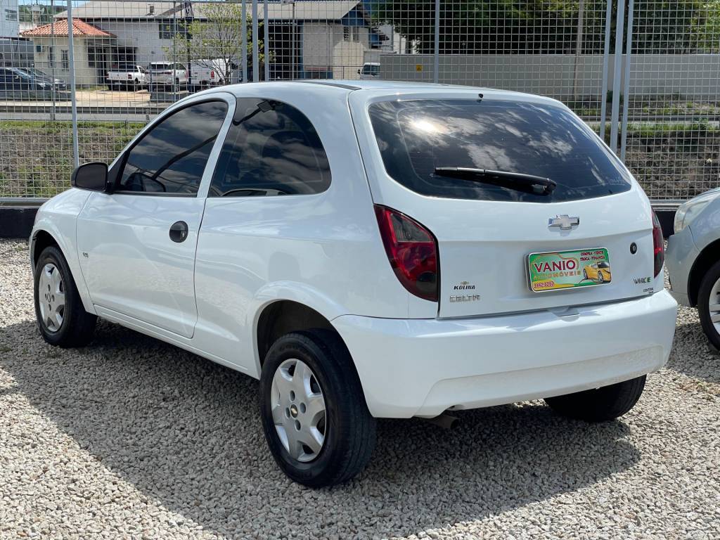 Chevrolet Celta 1.0 l ls    2012