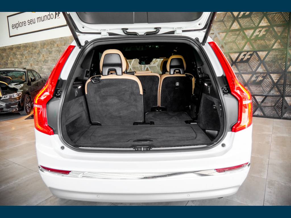 Volvo XC90 2.0 12v    2022