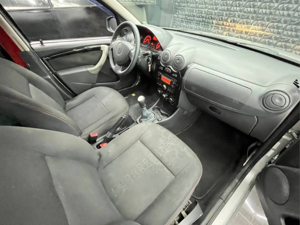 Renault Sandero 1.6 gt line limited flex 4p manual    2014
