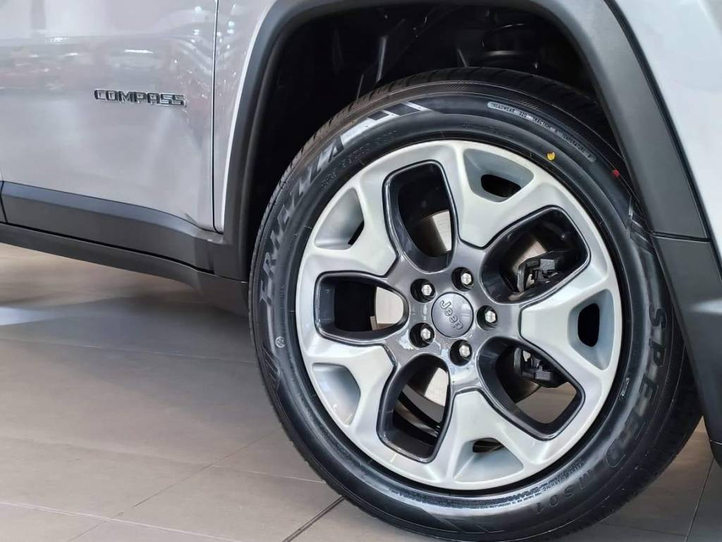 Jeep Compass Longitude 2.0 4x2 flex 16v aut.    2019