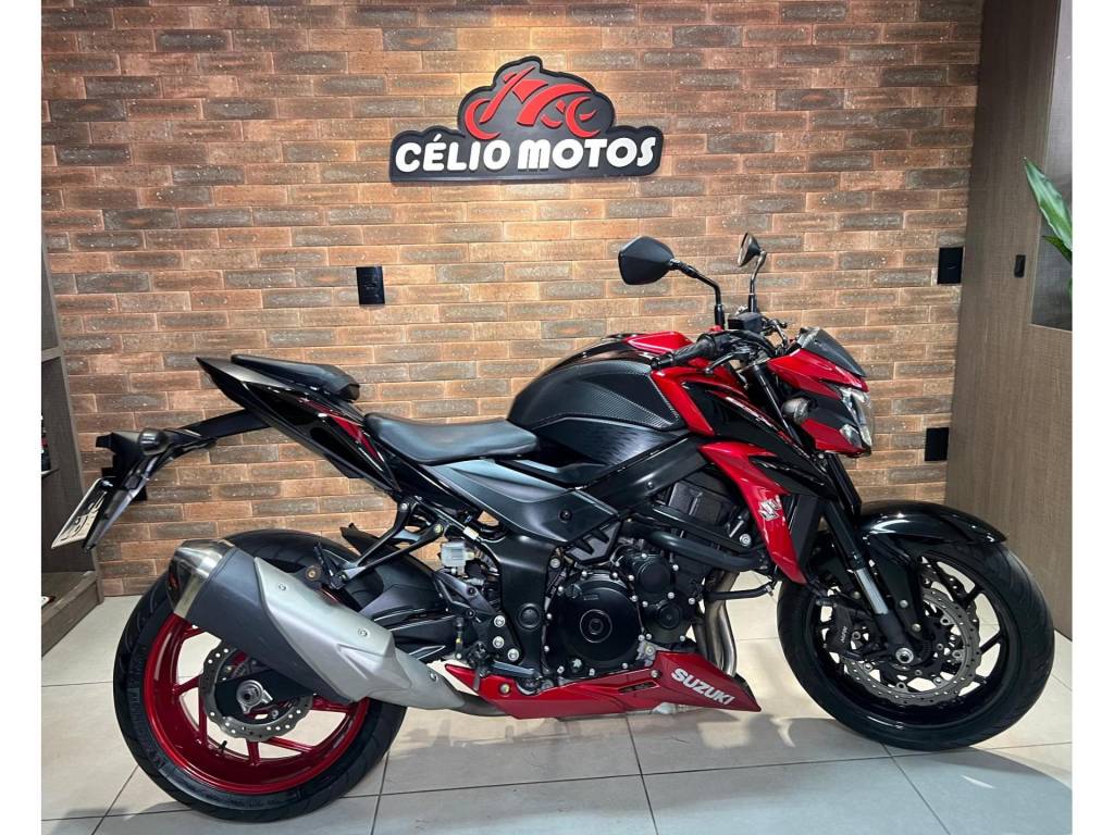 Suzuki GSX 750    2019