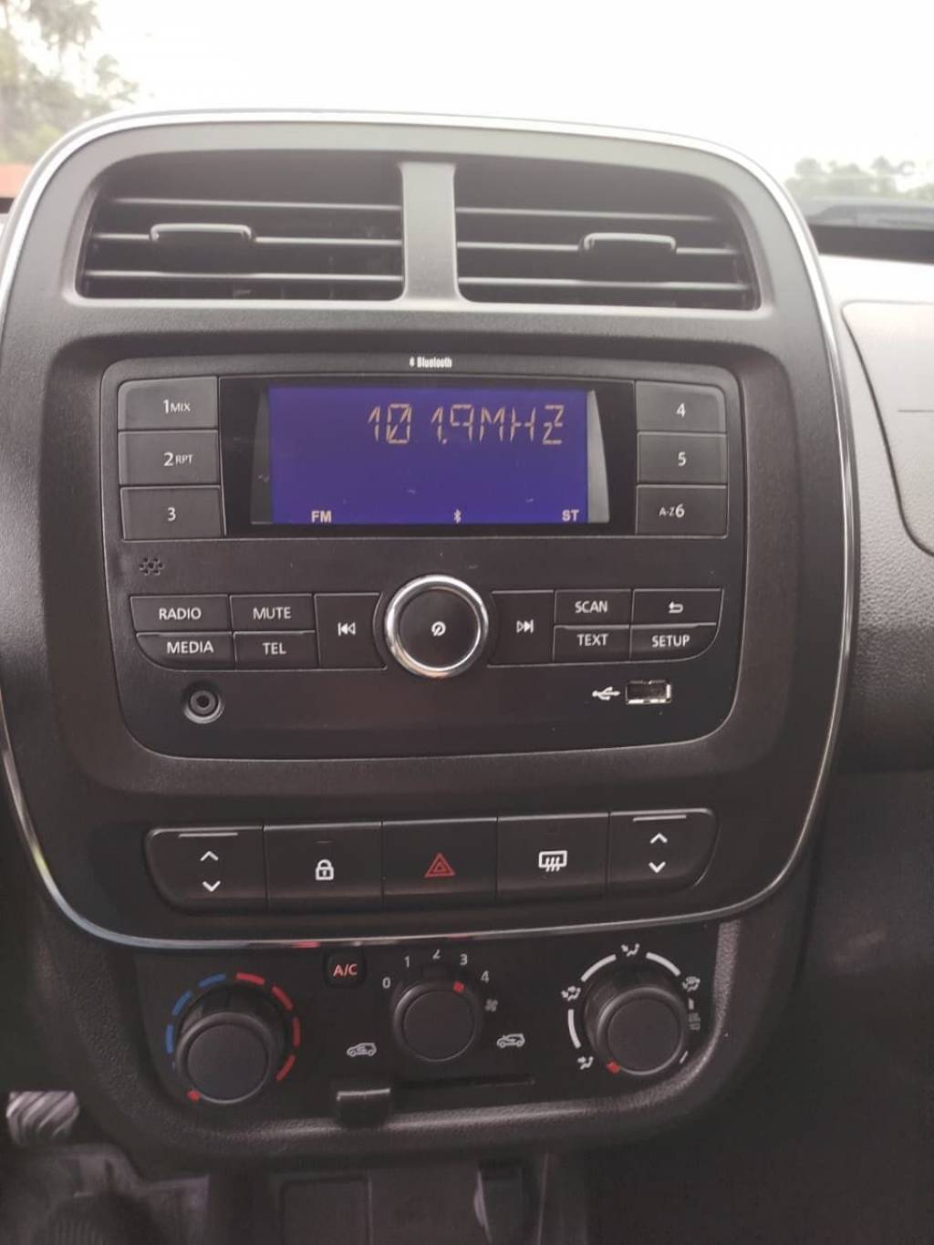 Renault Kwid Zen 1.0 flex 12v 5p mec.    2024