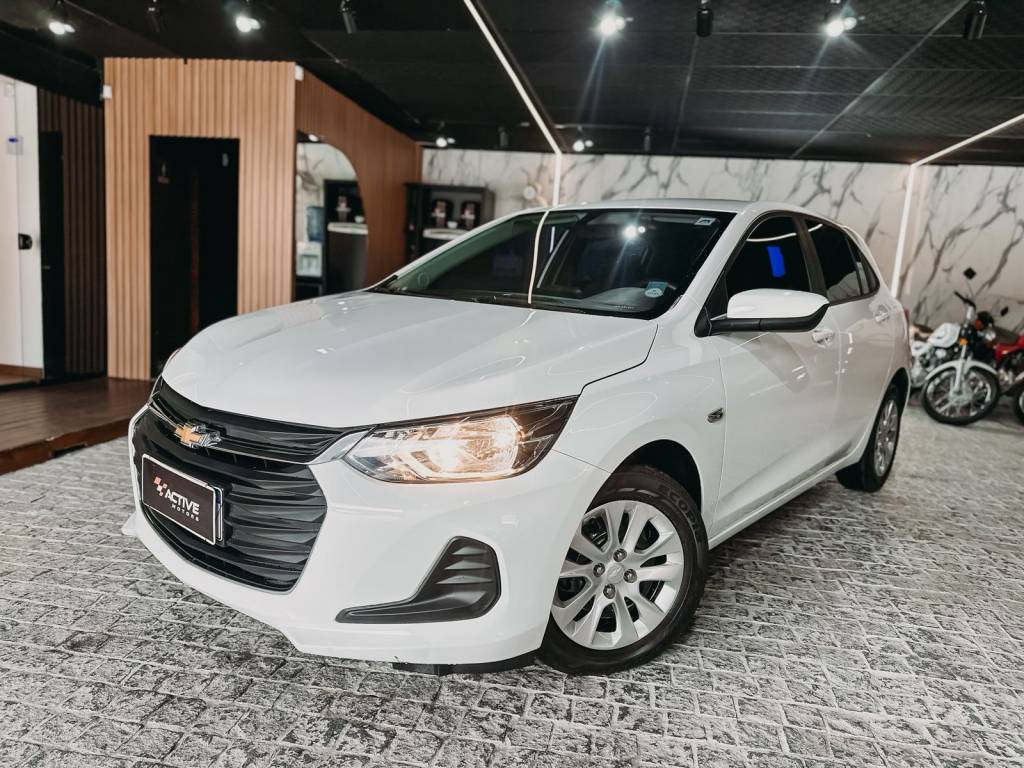 Chevrolet Onix 1.0 hatch lt flex mec. 12v    2023
