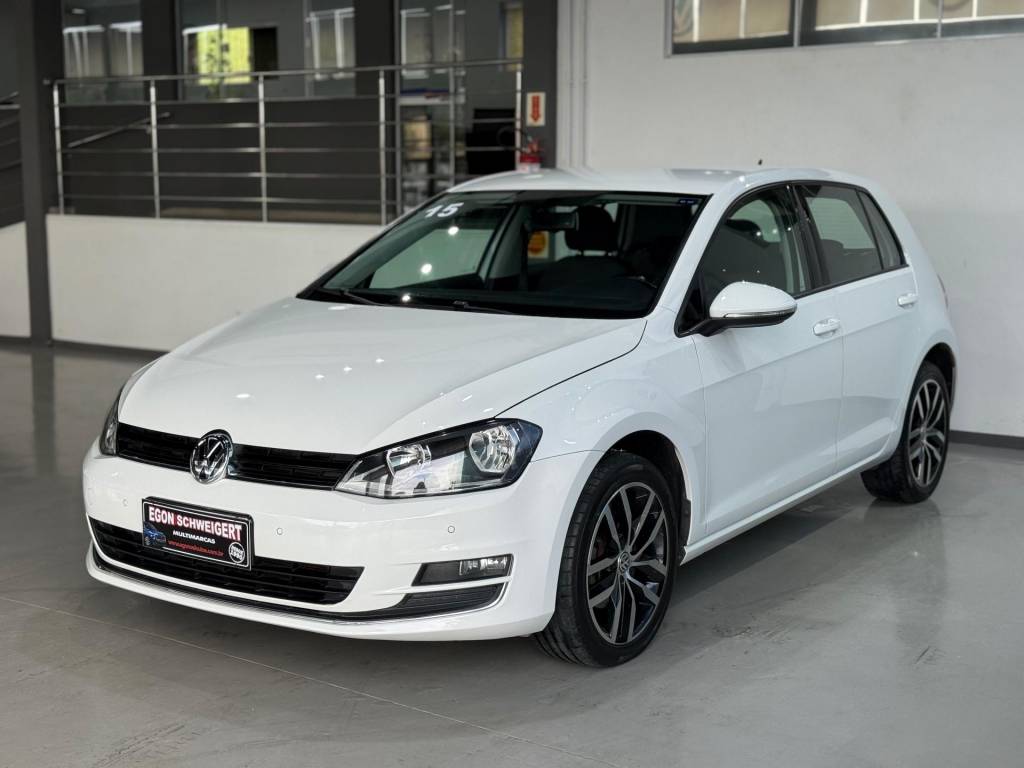 Volkswagen Golf HIGHLINE AC    2015