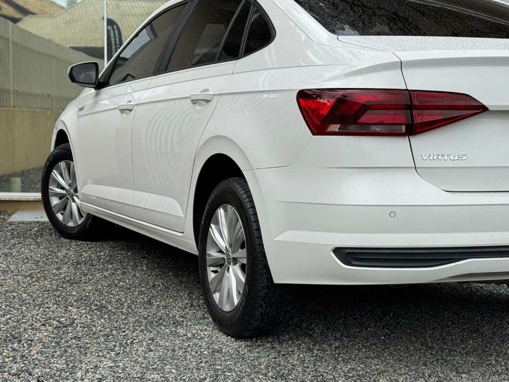 Volkswagen Virtus 200 tsi top    2022