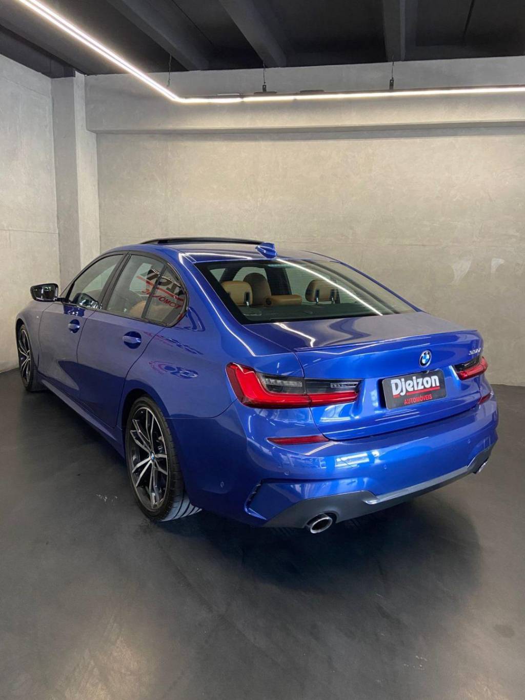BMW 330i M sport 2.0 turbo    2019