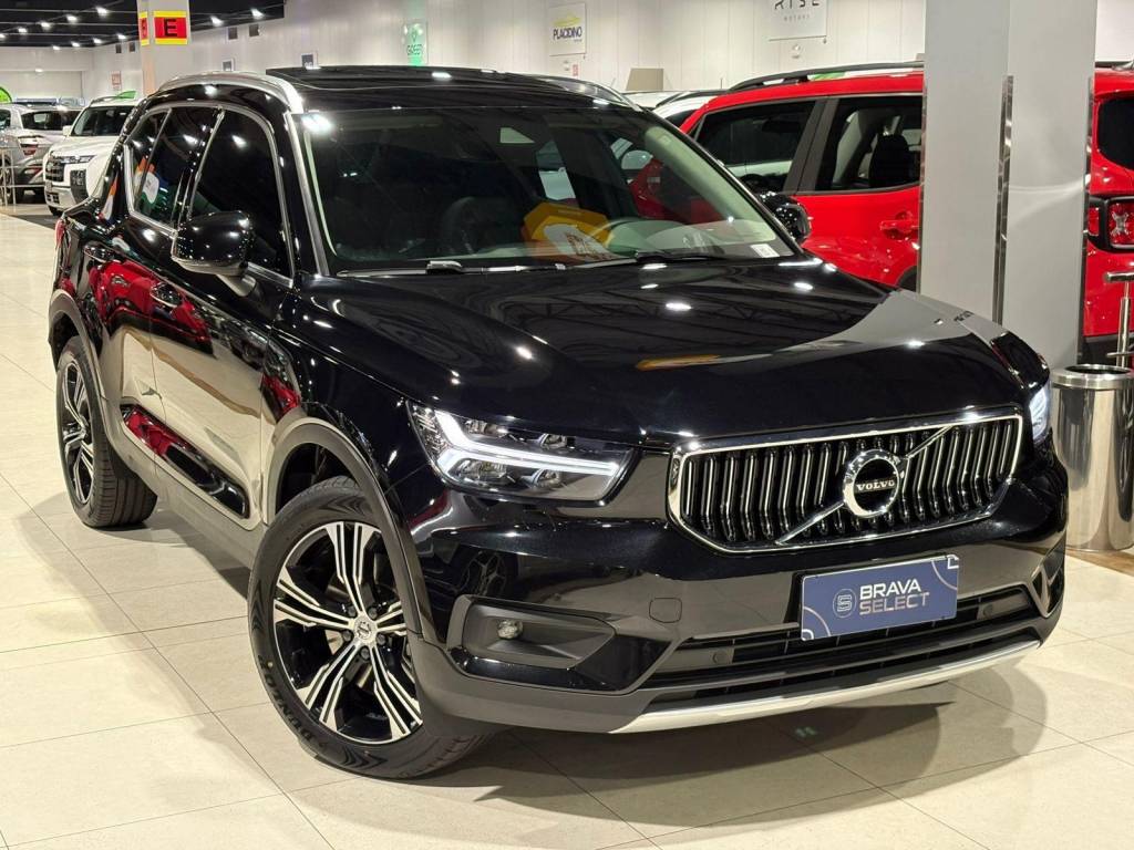 Volvo XC40 T-5 INSCRIPTION 1.5 FWD (Híbrido)    2021