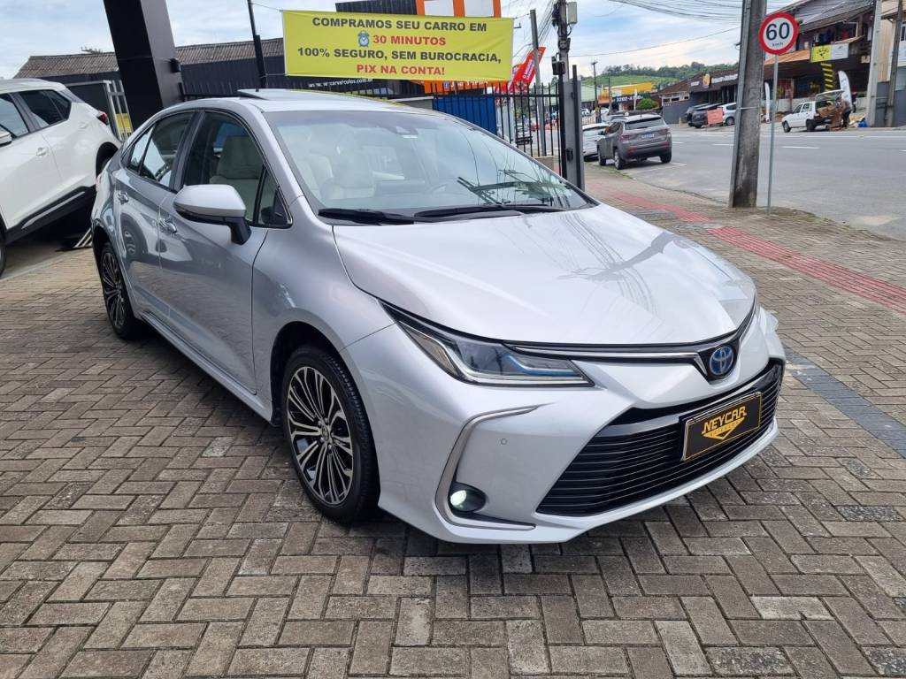 Toyota Corolla 1.8 Aut. (Híbrido)    2022