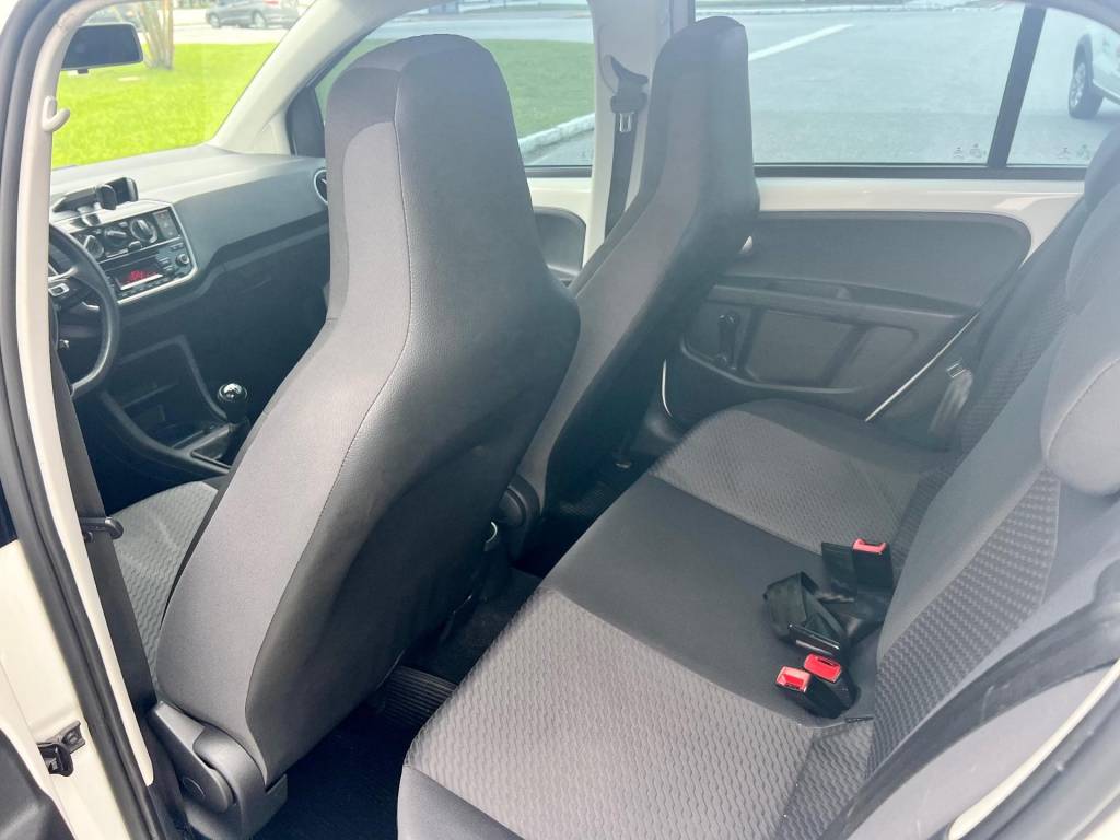 Volkswagen Up Move 1.0 flex    2019