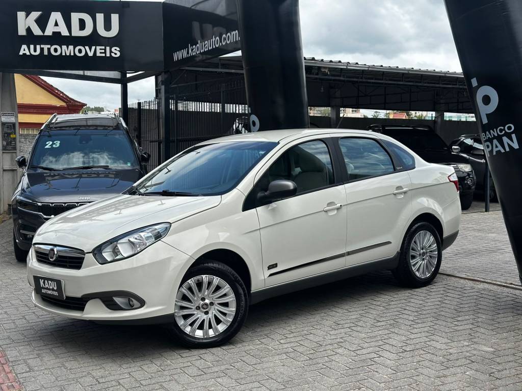 Fiat Grand Siena 1.6 16V    2015