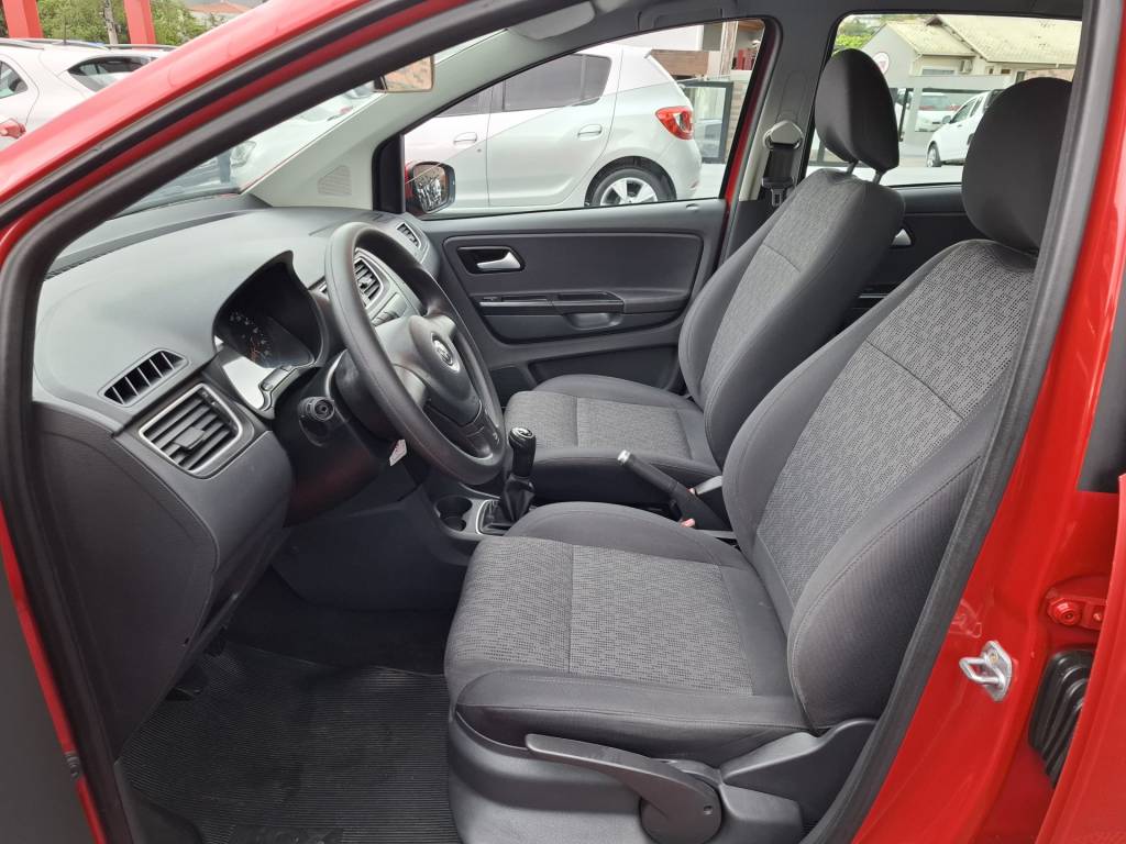 Volkswagen Fox 1.0 8v    2013