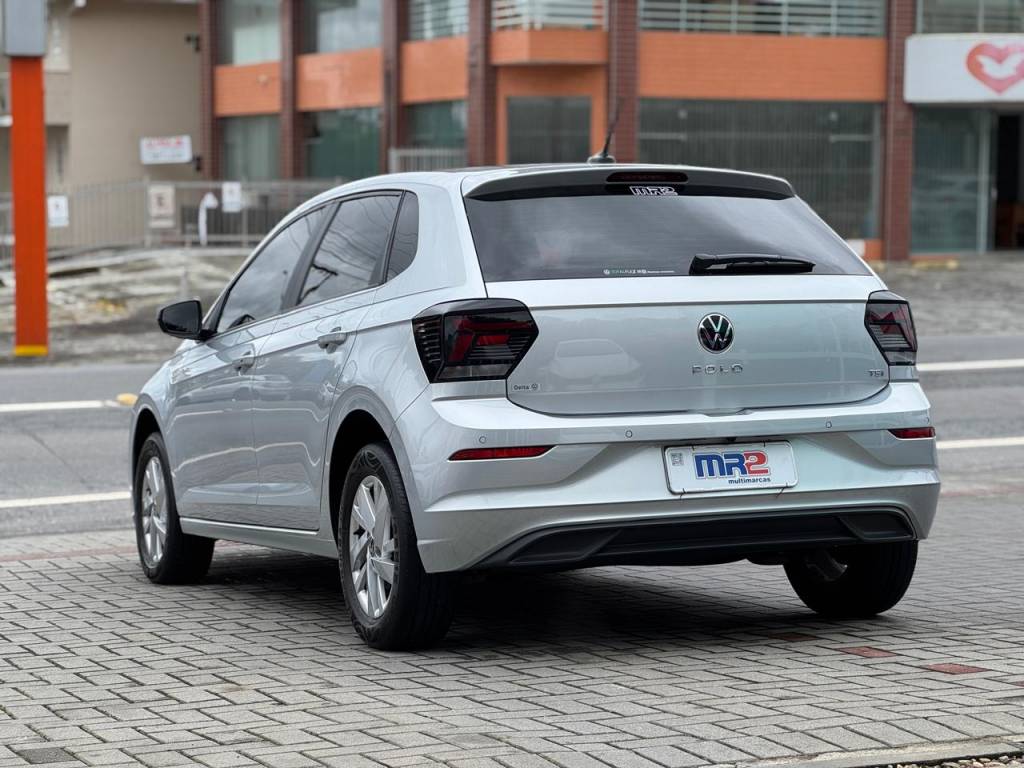 Volkswagen Polo 1.0 comfortline tsi flex aut.    2024