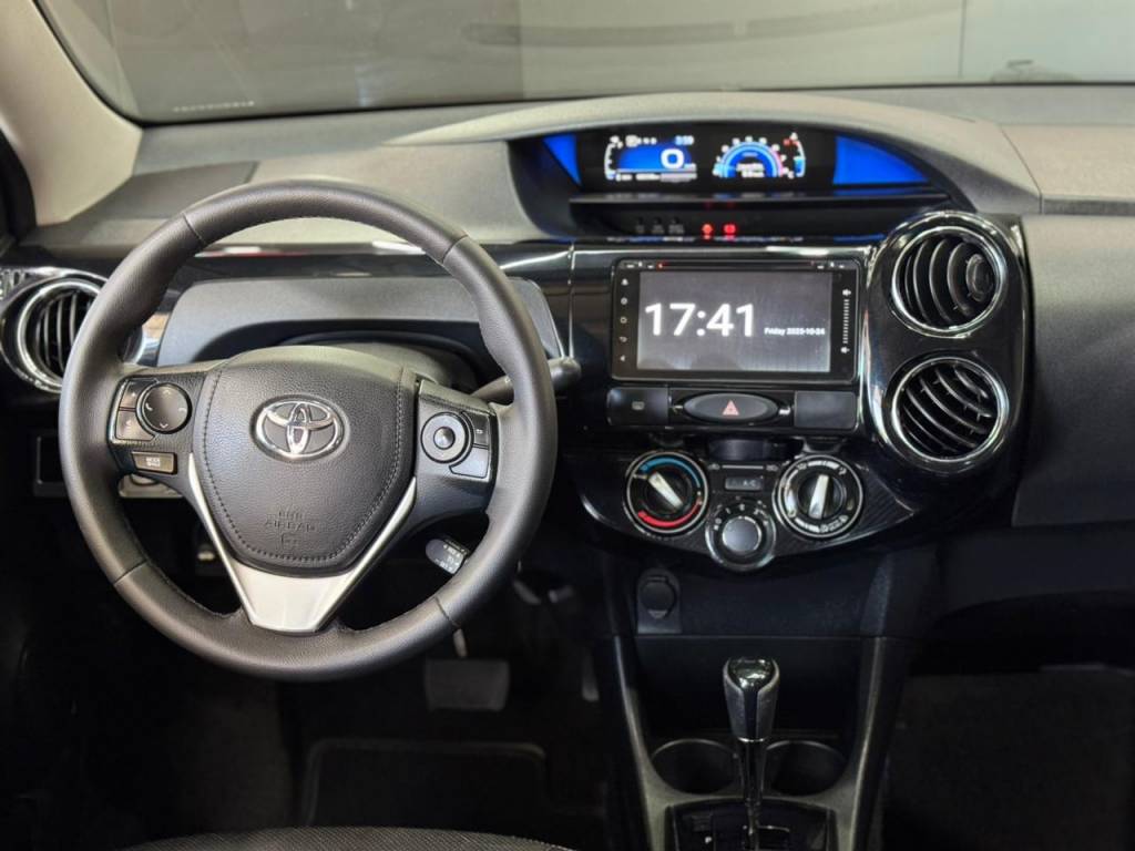 Toyota Etios 1.5 platinum sed. flex aut. 8v    2018