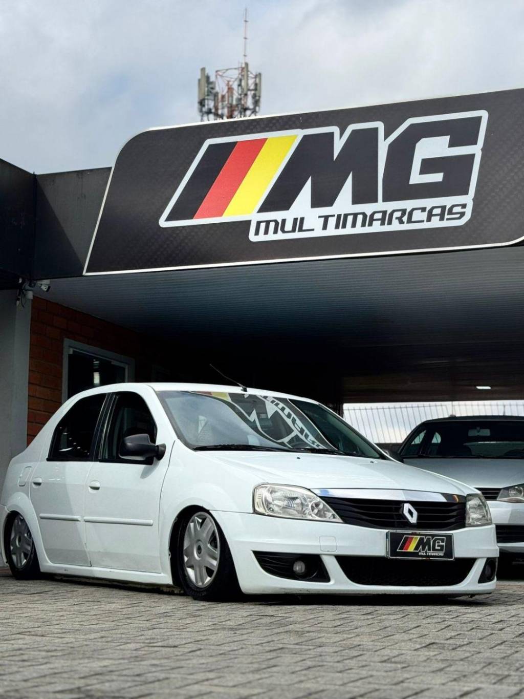 Renault Logan Expres. Avantage Flex 1.0 12v 4p    2011