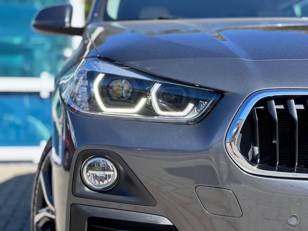 BMW X2 2.0 sdrive 20i tb a. flex aut    2019