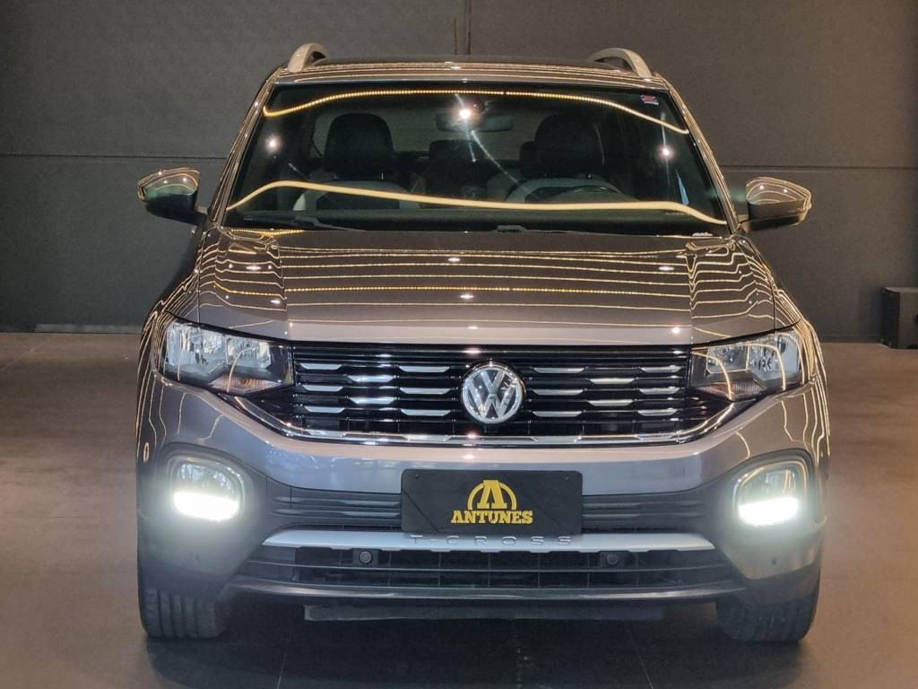 Volkswagen T-Cross Highline 250 tsi 1.4 flex 16v 5p automático.    2020