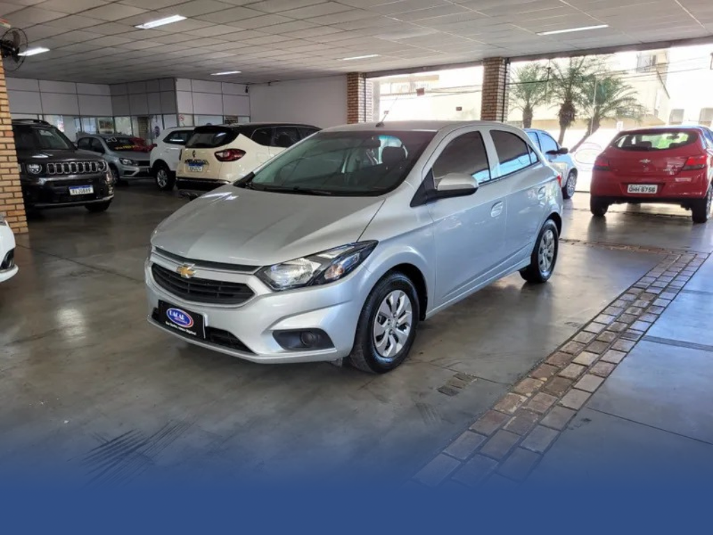 Chevrolet Onix 1.0 MPFI LT 8V FLEX 4P MANUAL    2019