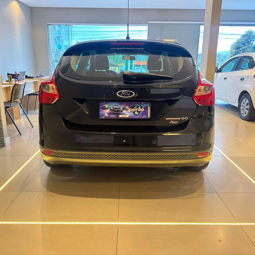 Ford Focus 2.0    2015