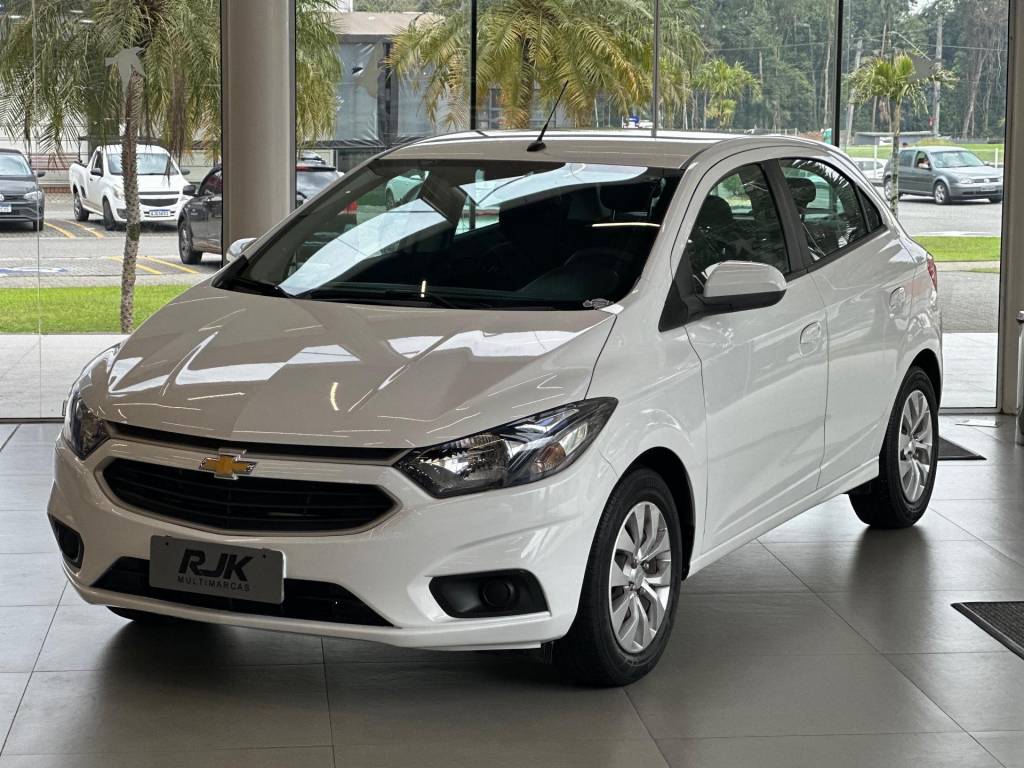Chevrolet Onix HATCH LT 1.4 8V FlexPower 5p Aut.    2018