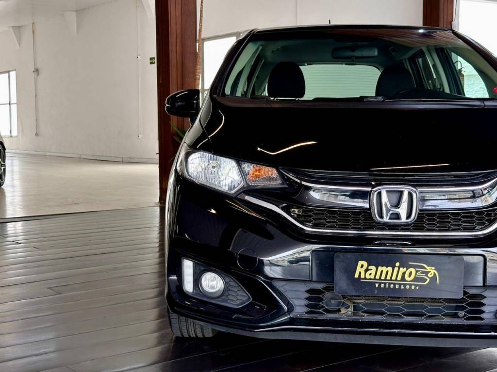 Honda Fit Ex cvt    2021