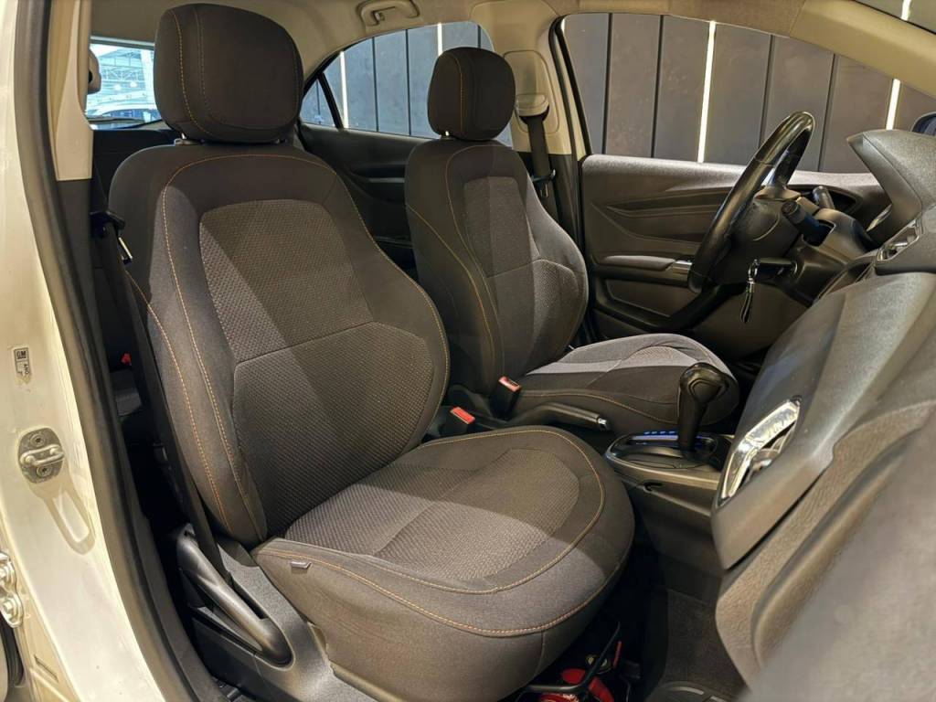 Chevrolet Onix Hatch ltz 1.4 8v flexpower 5p aut.    2015