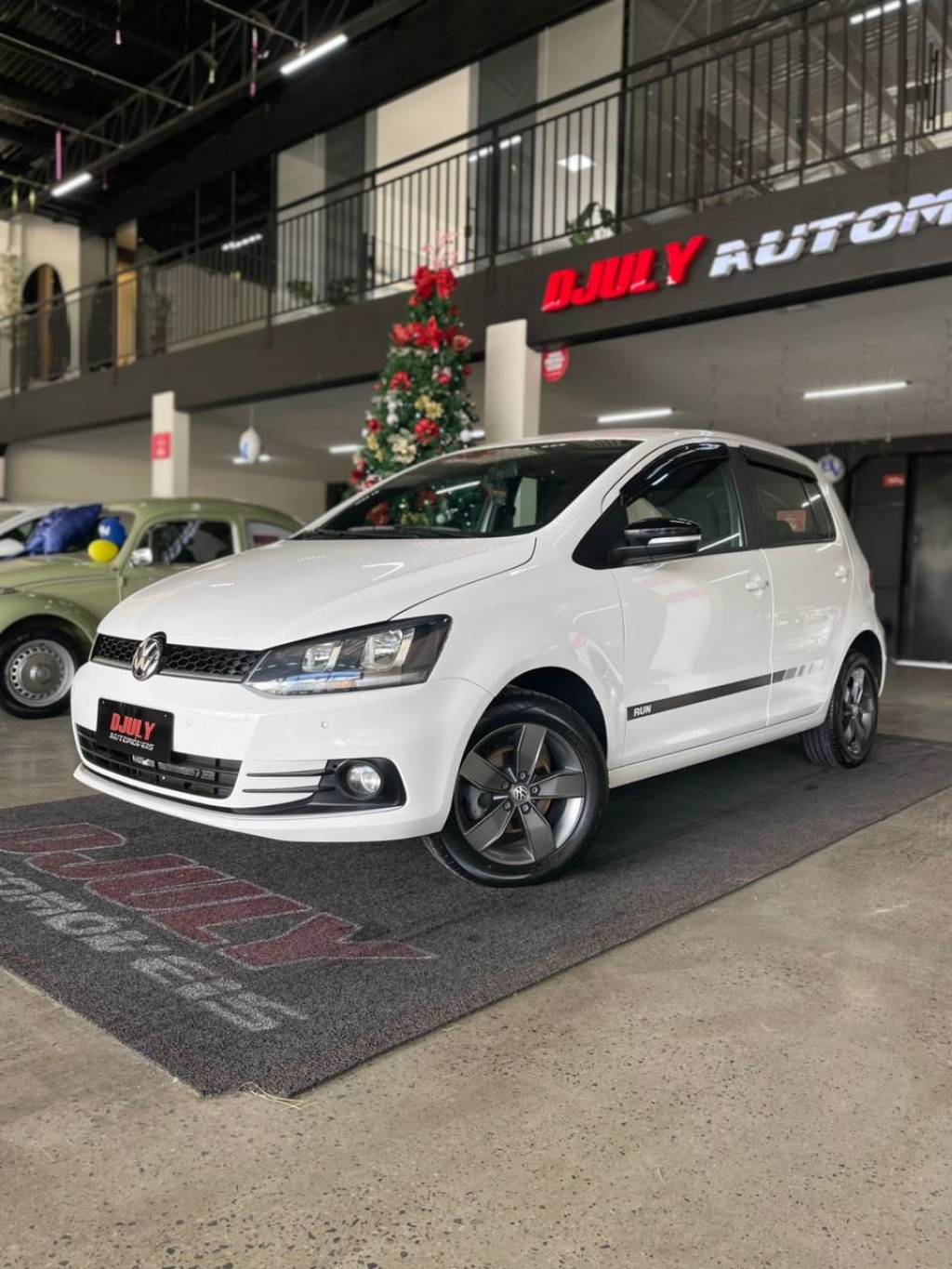 Volkswagen Fox RUN 1.6 Flex 8V 5p    2017