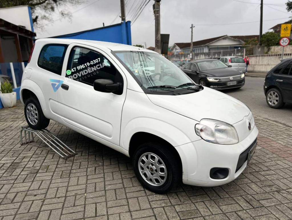 Fiat Uno 1.0 8v    2014