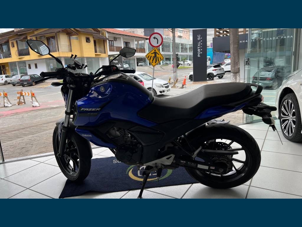Yamaha Fazer Fz15 150 flex    2023