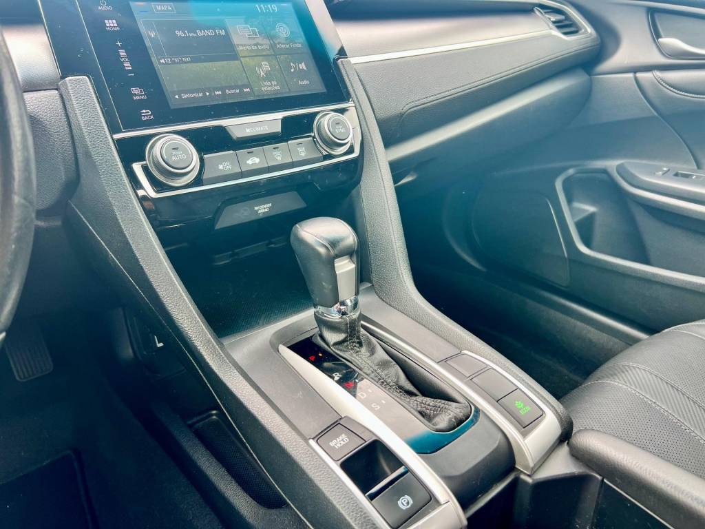 Honda Civic Sedan EXL 2.0 Flex 16V Aut.4p    2017