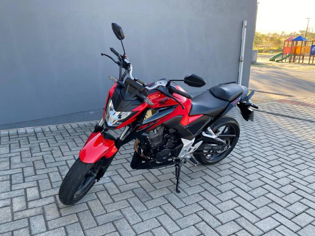 Honda CB 250 Twister Flex    2024