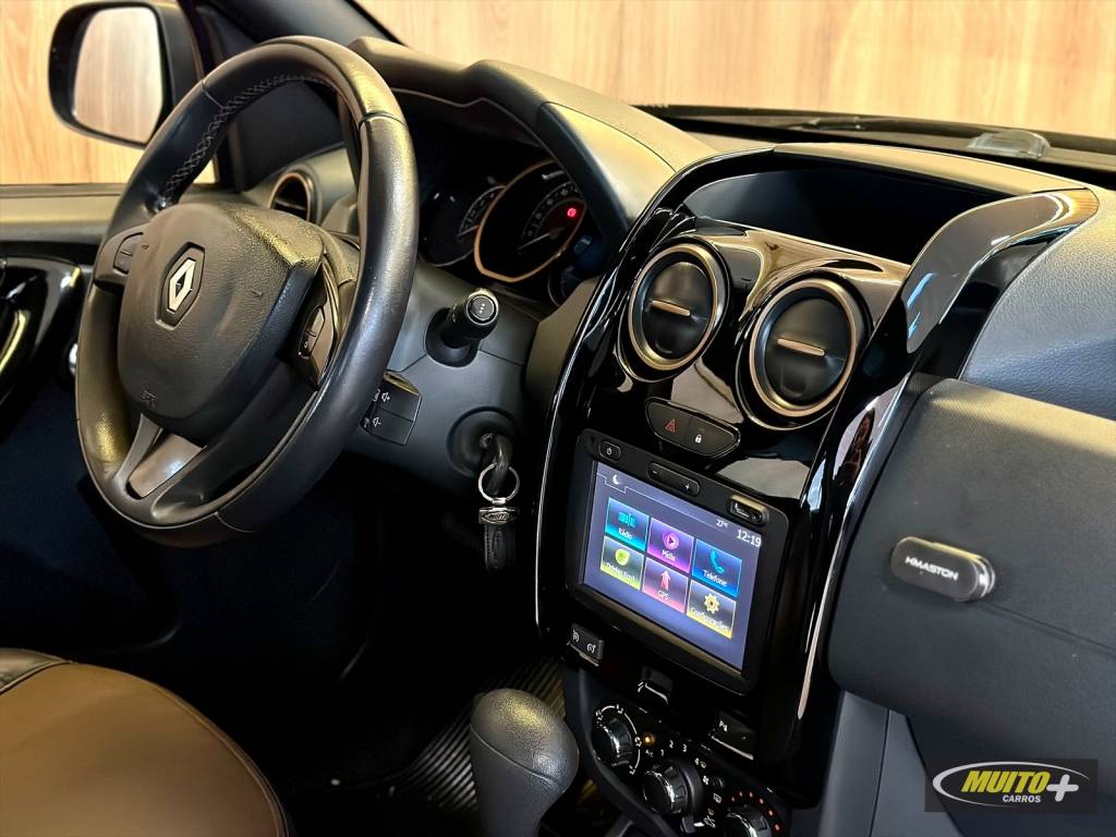 Renault Duster 2.0 dynamique aut.    2016