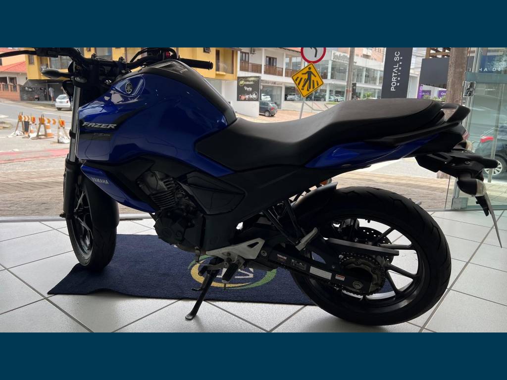 Yamaha Fazer Fz15 150 flex    2023