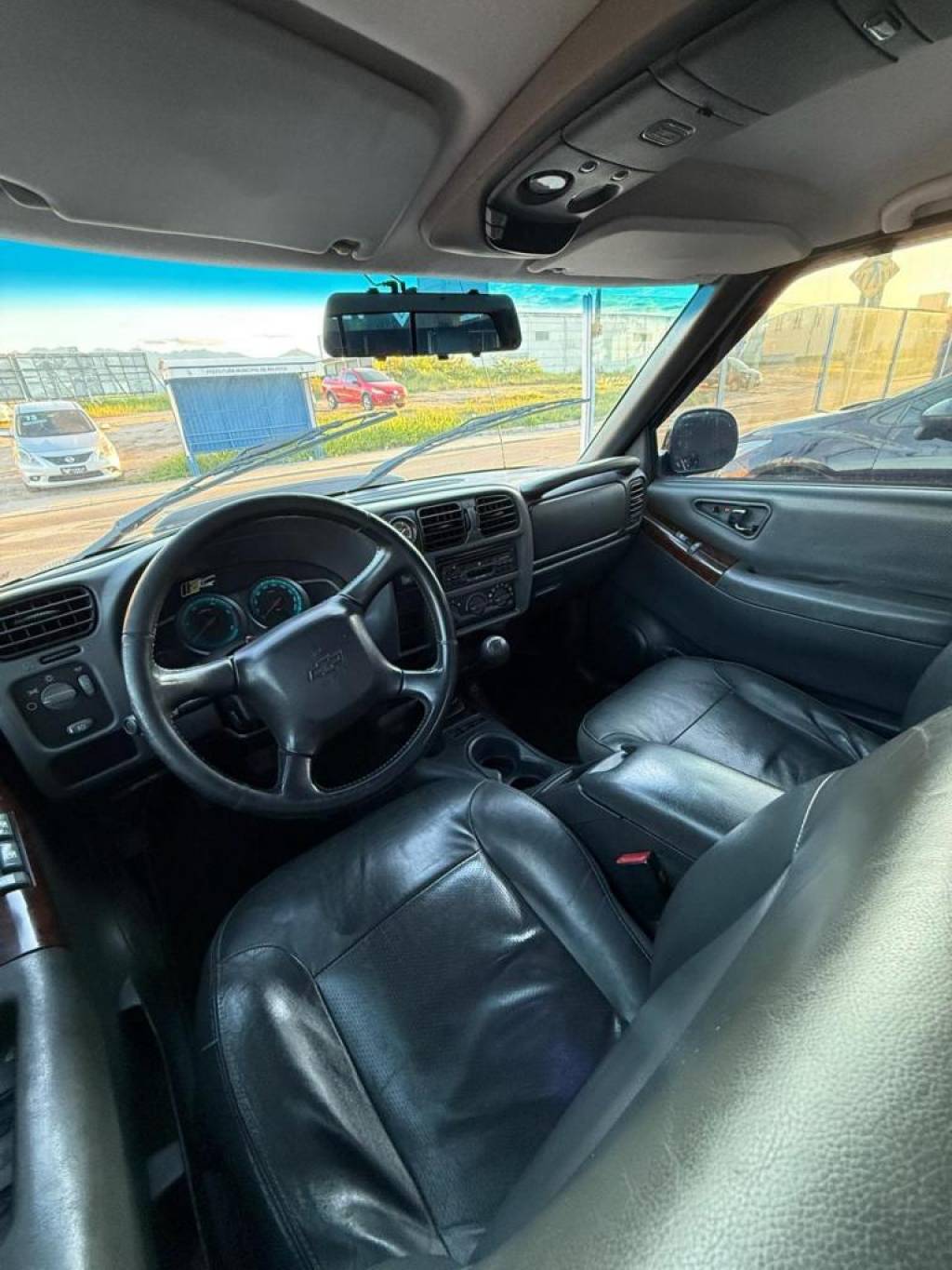 Chevrolet S10 Pick-up exec. 2.8 4x2 cd tb int.dies    2011